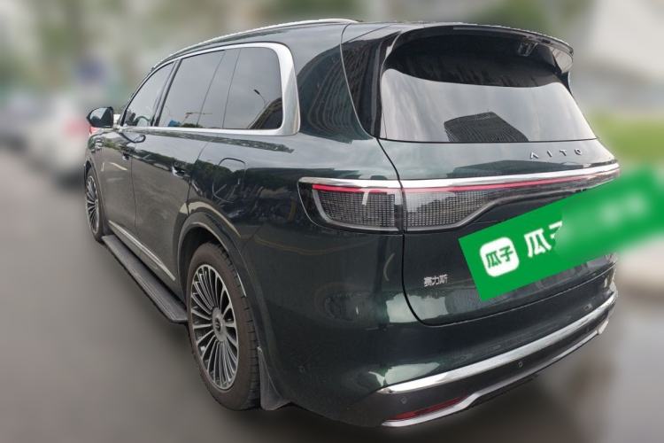 Used Hima AITO M8 2025 Extended-Range Ultra Version 53.4 kWh 6-Seater Edition Rear Left 45 Deg