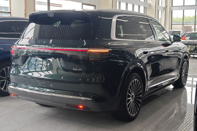 Used Hima AITO M8 2025 Extended-Range Ultra Version 53.4 kWh 6-Seater Edition Rear Right 45 Deg