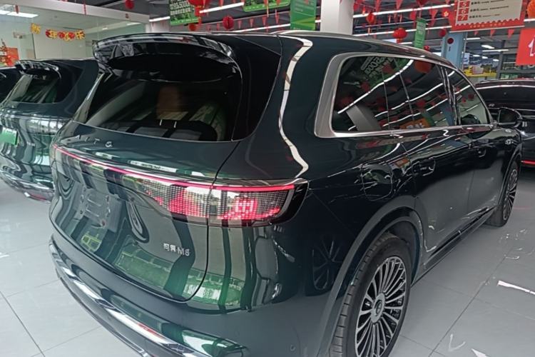 Used Hima AITO M8 2025 Extended-Range Ultra Version 53.4 kWh 6-Seater Edition Rear Right 45 Deg