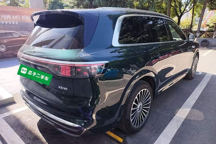 Used Hima AITO M8 2025 Extended-Range Ultra Version 53.4 kWh 6-Seater Edition Rear Right 45 Deg