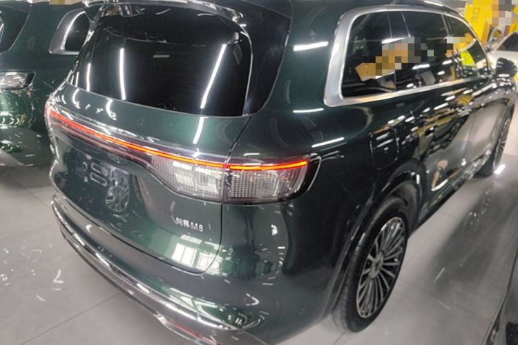 Used Hima AITO M8 2025 Extended-Range Ultra Version 53.4 kWh 6-Seater Edition Rear Right 45 Deg