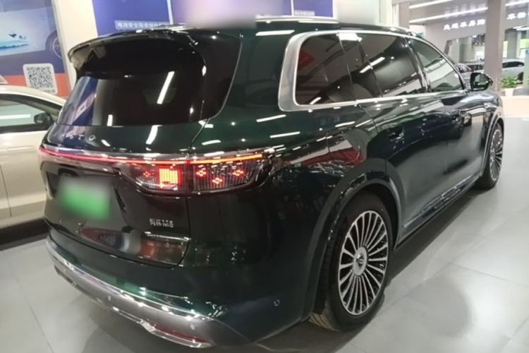 Used Hima AITO M8 2025 Extended-Range Ultra Version 53.4 kWh 6-Seater Edition Rear Right 45 Deg