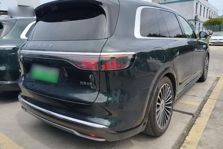 Used Hima AITO M8 2025 Extended-Range Ultra Version 53.4 kWh 6-Seater Edition Rear Right 45 Deg