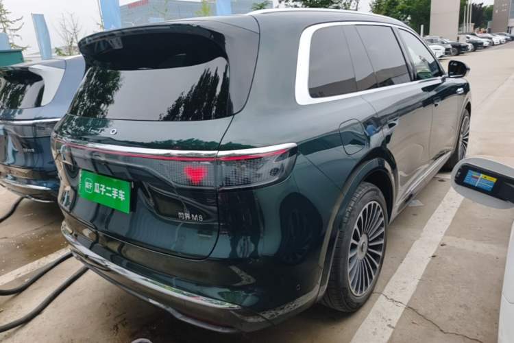 Used Hima AITO M8 2025 Extended-Range Ultra Version 53.4 kWh 6-Seater Edition Rear Right 45 Deg