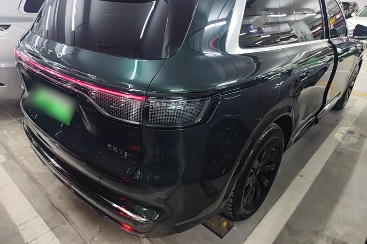 Used Hima AITO M8 2025 Extended-Range Max+ Version 53.4 kWh 5-Seater Edition Rear Right 45 Deg