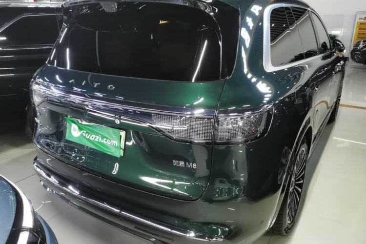Used Hima AITO M8 2025 Extended-Range Ultra Version 53.4 kWh 6-Seater Edition Rear Right 45 Deg