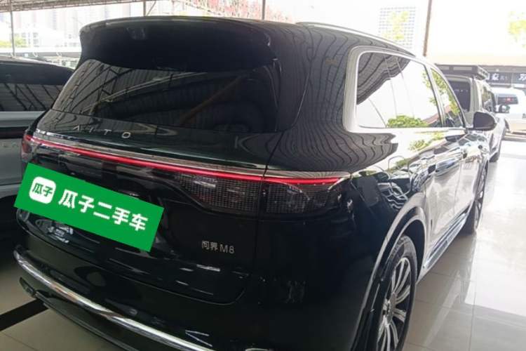 Used Hima AITO M8 2025 Extended-Range Max+ Version 53.4 kWh 6-Seater Edition Rear Right 45 Deg