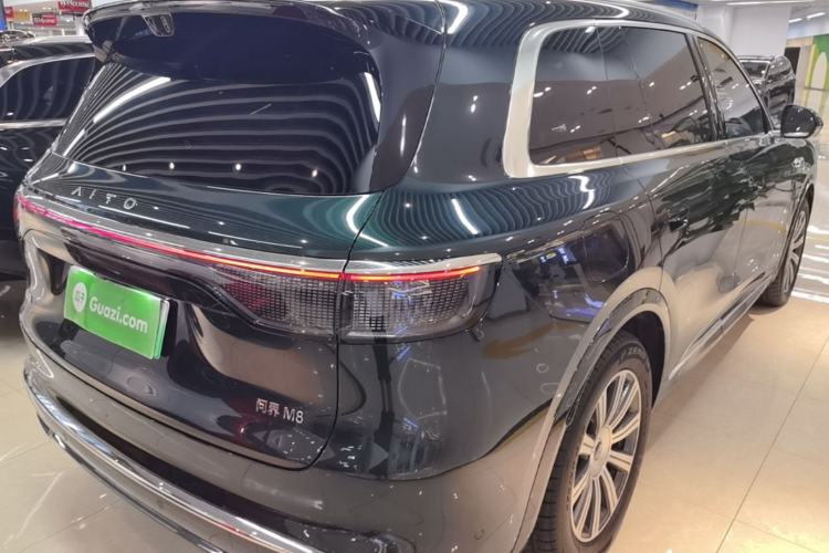 Used Hima AITO M8 2025 Extended-Range Ultra Version 53.4 kWh 6-Seater Edition Rear Right 45 Deg