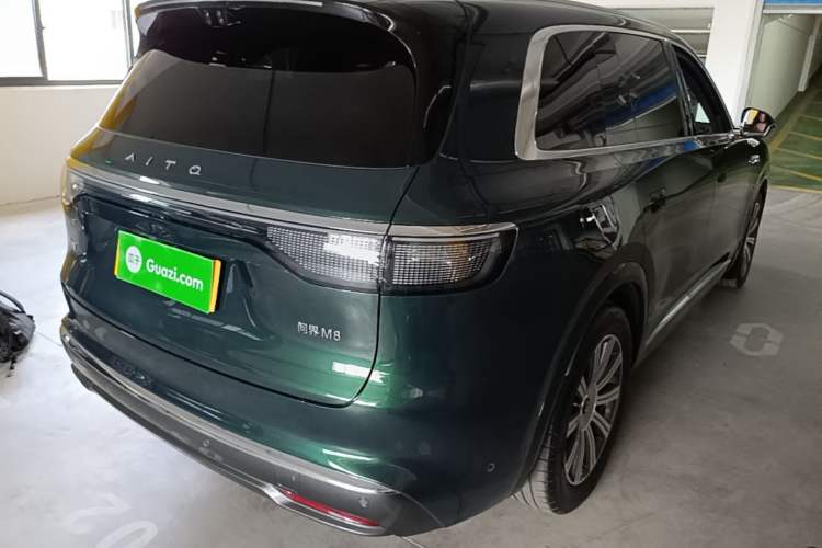 Used Hima AITO M8 2025 Extended-Range Max+ Version 53.4 kWh 6-Seater Edition Rear Right 45 Deg