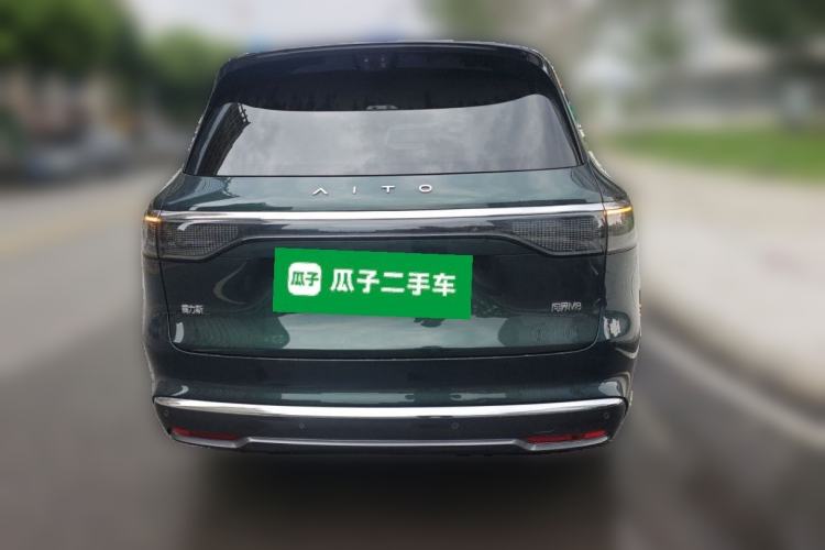 Used Hima AITO M8 2025 Extended-Range Ultra Version 53.4 kWh 6-Seater Edition Rear