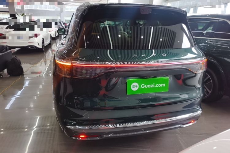 Used Hima AITO M8 2025 Extended-Range Max+ Version 53.4 kWh 6-Seater Edition Rear