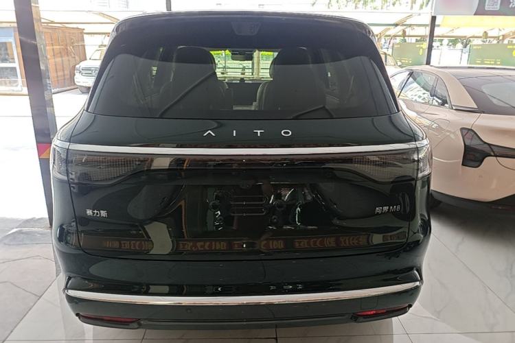 Used Hima AITO M8 2025 Extended-Range Ultra Version 53.4 kWh 6-Seater Edition Rear