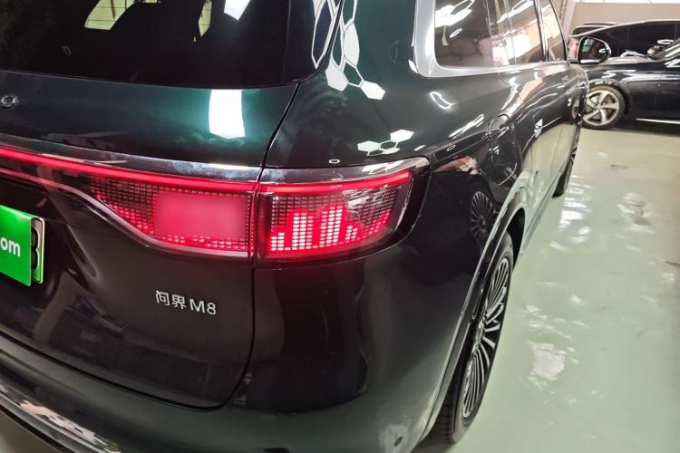 Used Hima AITO M8 2025 Extended-Range Ultra Version 53.4 kWh 6-Seater Edition Right Rear Taillight