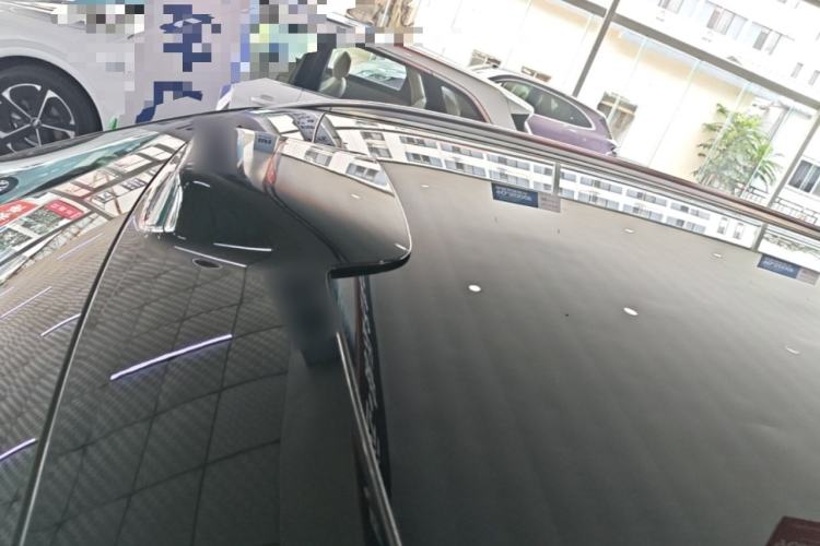 Used Hima AITO M8 2025 Extended-Range Ultra Version 53.4 kWh 6-Seater Edition Roof