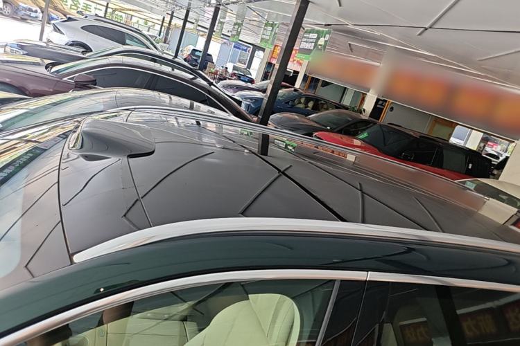 Used Hima AITO M8 2025 Extended-Range Ultra Version 53.4 kWh 6-Seater Edition Roof