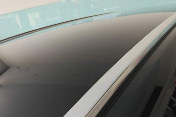Used Hima AITO M8 2025 Extended-Range Max+ Version 53.4 kWh 6-Seater Edition Roof