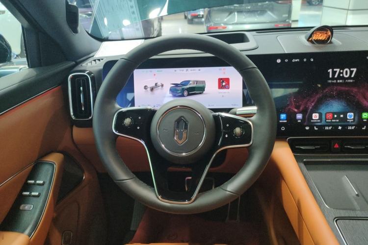Used Hima AITO M8 2025 Extended-Range Ultra Version 53.4 kWh 6-Seater Edition Steering Wheel