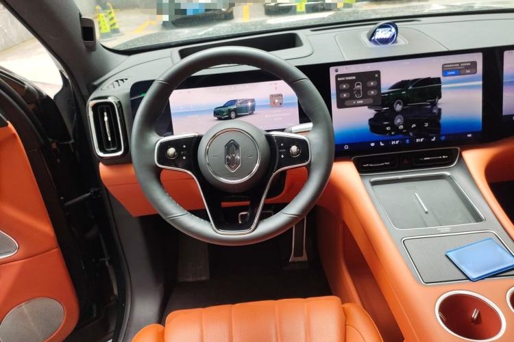 Used Hima AITO M8 2025 Extended-Range Ultra Version 53.4 kWh 6-Seater Edition Steering Wheel