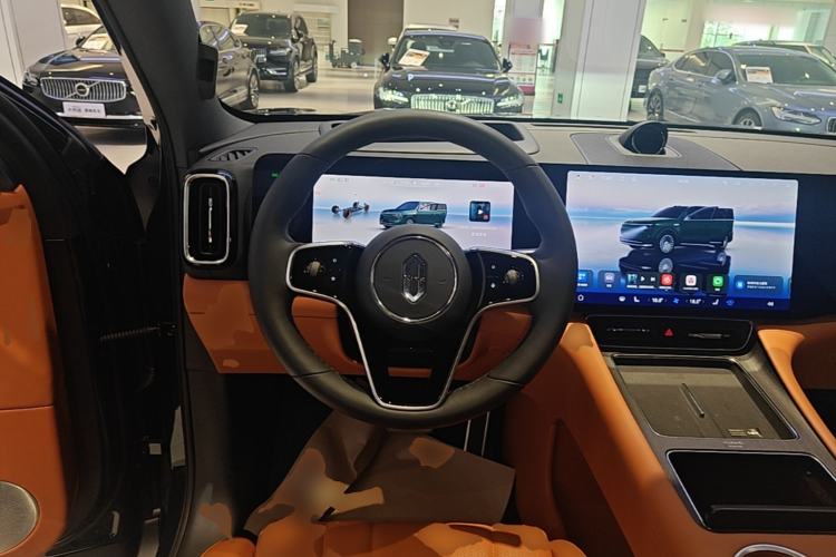 Used Hima AITO M8 2025 Extended-Range Ultra Version 53.4 kWh 6-Seater Edition Steering Wheel
