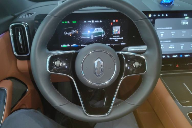 Used Hima AITO M8 2025 Extended-Range Ultra Version 53.4 kWh 6-Seater Edition Steering Wheel