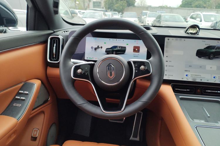 Used Hima AITO M8 2025 Extended-Range Ultra Version 53.4 kWh 6-Seater Edition Steering Wheel