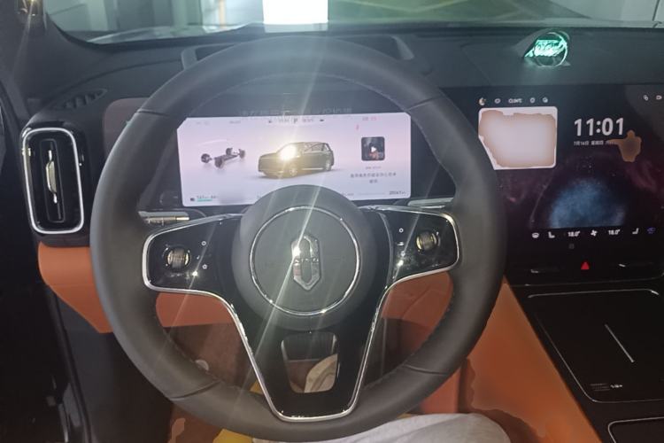 Used Hima AITO M8 2025 Extended-Range Max+ Version 53.4 kWh 6-Seater Edition Steering Wheel