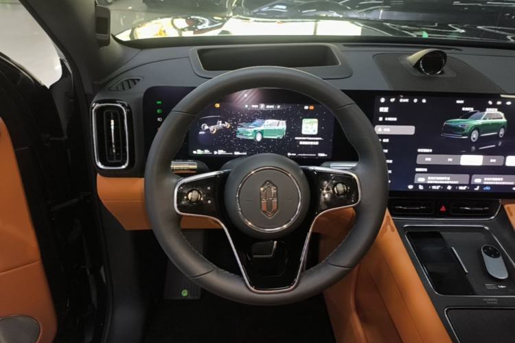 Used Hima AITO M8 2025 Extended-Range Ultra Version 53.4 kWh 6-Seater Edition Steering Wheel