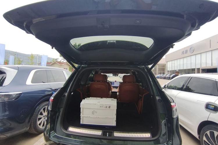 Used Hima AITO M8 2025 Extended-Range Ultra Version 53.4 kWh 6-Seater Edition Trunk
