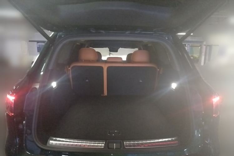 Used Hima AITO M8 2025 Extended-Range Max Version 37 kWh 5-Seater Trunk