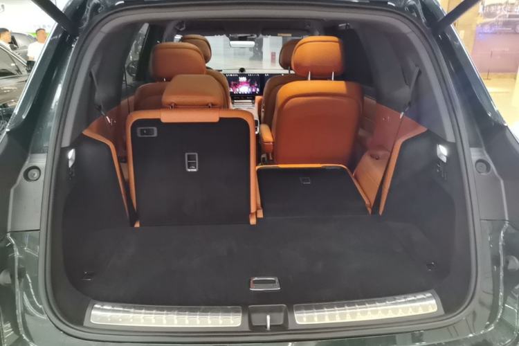 Used Hima AITO M8 2025 Extended-Range Ultra Version 53.4 kWh 6-Seater Edition Trunk