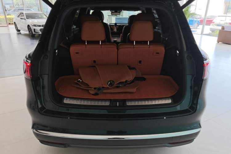 Used Hima AITO M8 2025 Extended-Range Max+ Version 53.4 kWh 6-Seater Edition Trunk