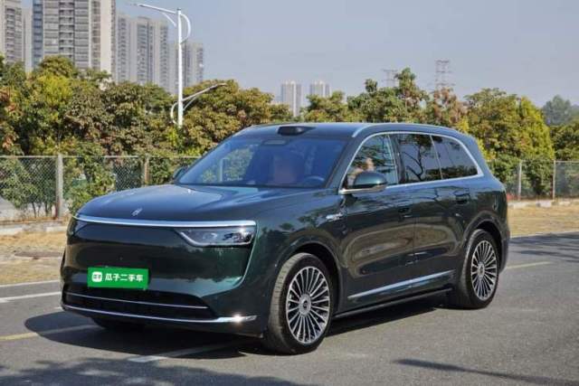 Used Hima AITO M8 2025 Extended-Range Ultra Version 53.4 kWh 6-Seater Edition