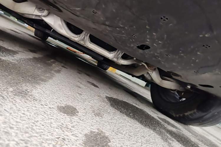 Used Hima AITO M8 2025 Extended-Range Ultra Version 53.4 kWh 5-Seater Edition Chassis Rear