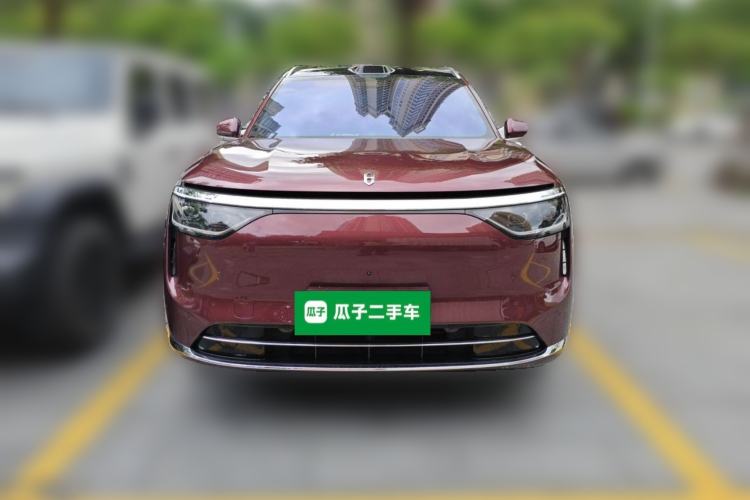 Used Hima AITO M8 2025 Extended-Range Ultra Version 53.4 kWh 6-Seater Edition Front