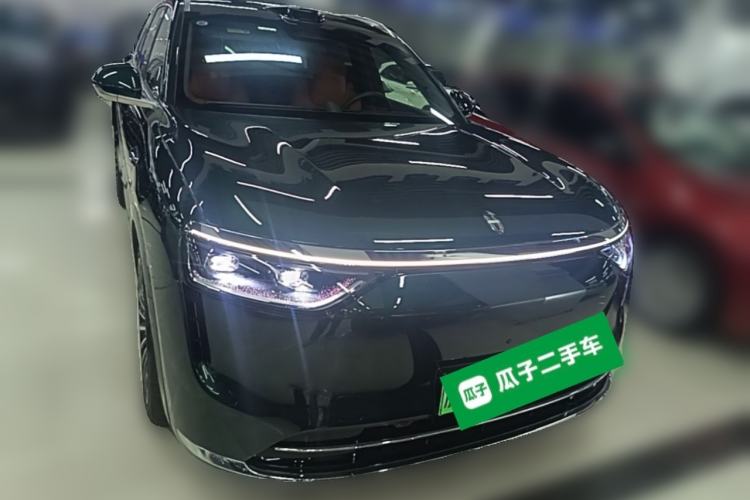Used Hima AITO M8 2025 Extended-Range Max+ Version 53.4 kWh 6-Seater Edition Front