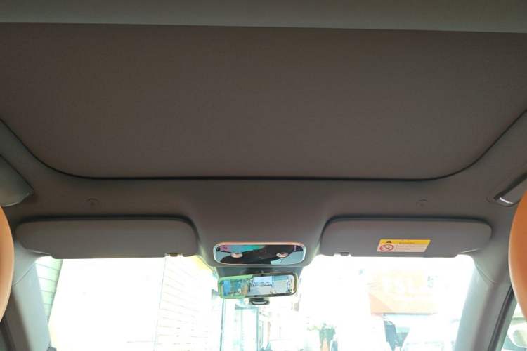 Used Hima AITO M8 2025 Model, Pure Electric Max+ Six-Seat Long-Range Version Headliner