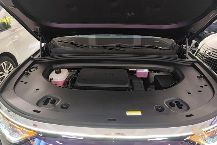 Used Hima AITO M8 2025 Extended-Range Max+ Version 53.4 kWh 6-Seater Edition Engine Bay