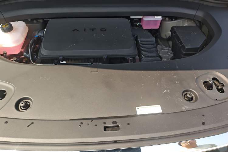 Used Hima AITO M8 2025 Extended-Range Max+ Version 53.4 kWh 6-Seater Edition Engine Bay