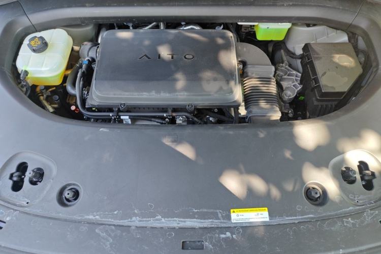 Used Hima AITO M8 2025 Extended-Range Ultra Version 53.4 kWh 6-Seater Edition Engine Bay
