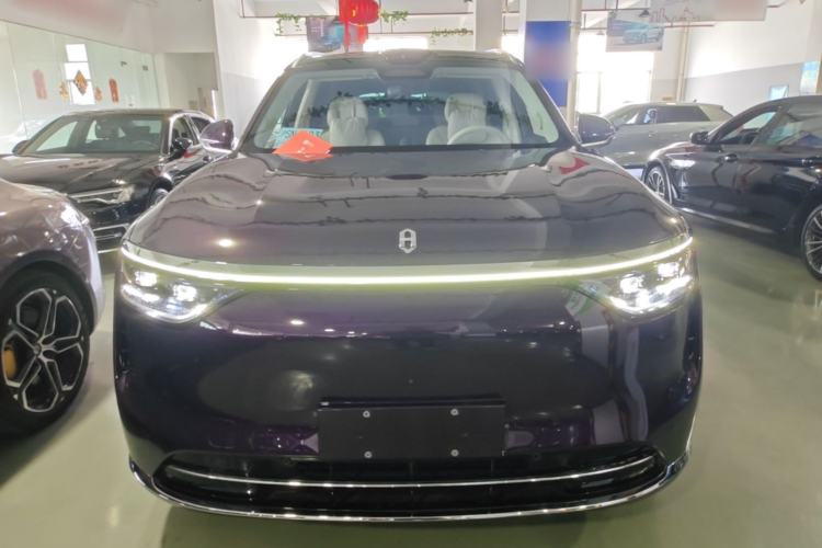 Used Hima AITO M8 2025 Extended-Range Max+ Version 53.4 kWh 5-Seater Edition Front