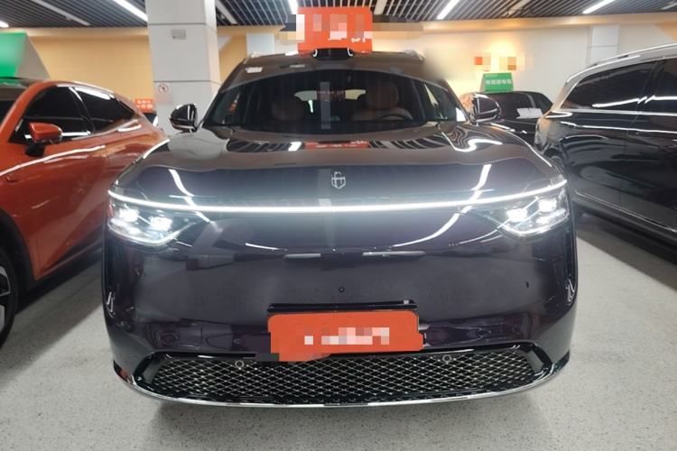 Used Hima AITO M8 2025 Model Pure Electric Max+ Five-Seater All-Wheel-Drive (896-line LiDAR) Front