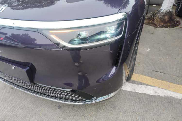 Used Hima AITO M8 2025 Model Pure Electric Max+ Five-Seat Long-Range Version Left Front Headlight