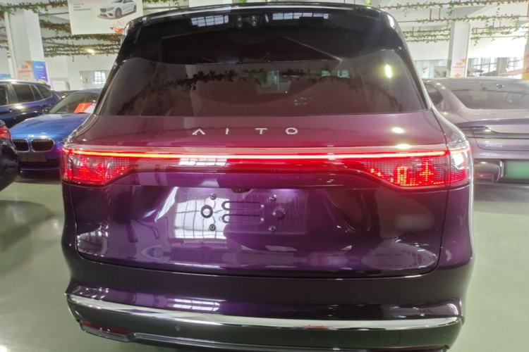 Used Hima AITO M8 2025 Extended-Range Max+ Version 53.4 kWh 5-Seater Edition Rear