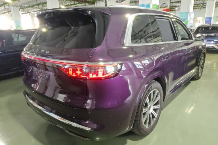 Used Hima AITO M8 2025 Extended-Range Max+ Version 53.4 kWh 5-Seater Edition Rear Right 45 Deg
