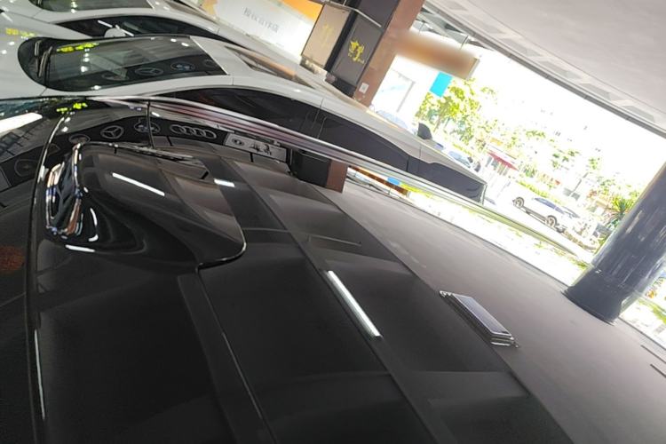 Used Hima AITO M8 2025 Extended-Range Max+ Version 53.4 kWh 6-Seater Edition Roof