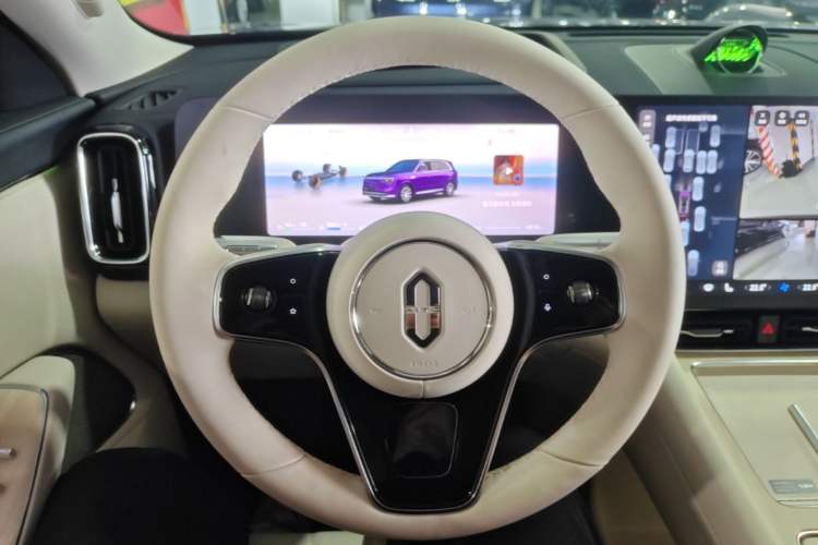 Used Hima AITO M8 2025 Extended-Range Max+ Version 53.4 kWh 5-Seater Edition Steering Wheel