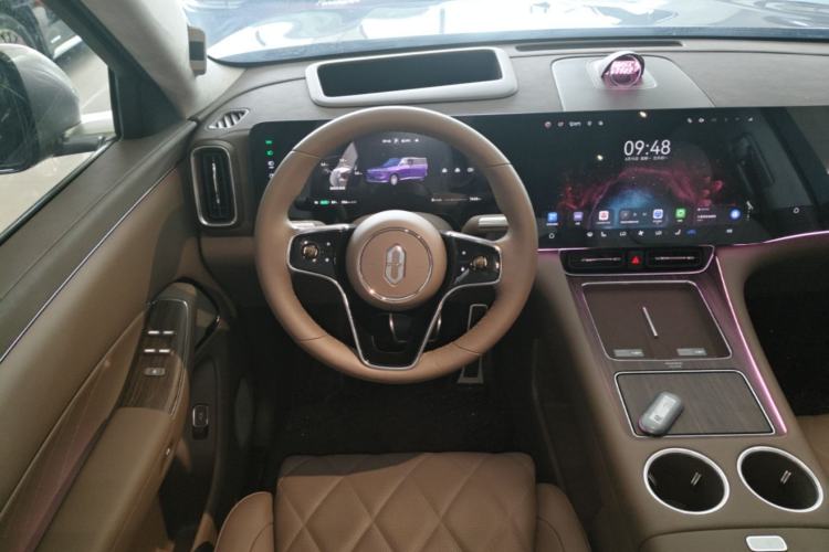 Used Hima AITO M8 2025 Model Pure Electric Ultra Six-Seat Four-Wheel-Drive Version Steering Wheel