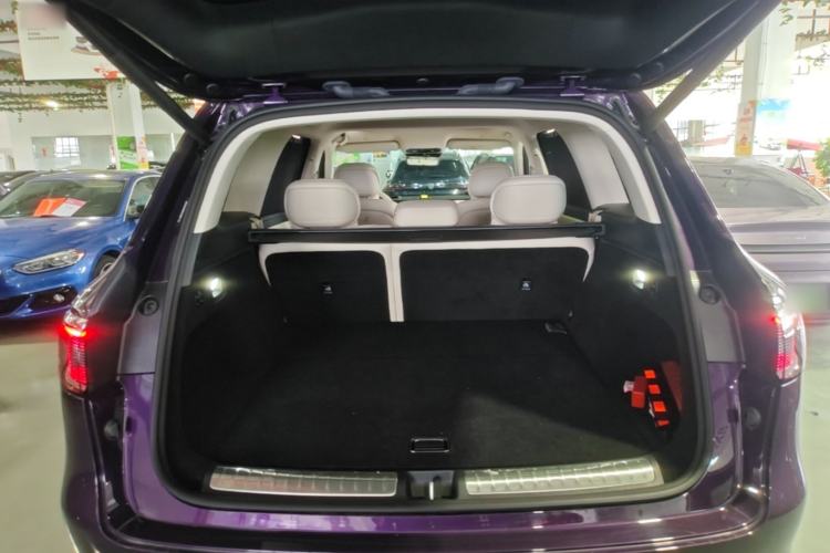 Used Hima AITO M8 2025 Extended-Range Max+ Version 53.4 kWh 5-Seater Edition Trunk