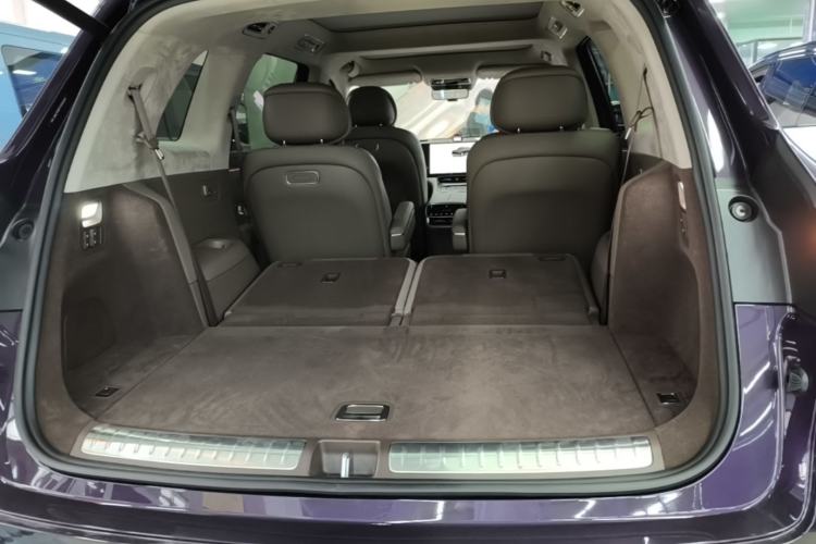 Used Hima AITO M8 2025 Model, Pure Electric Max+ Six-Seat Long-Range Version Trunk