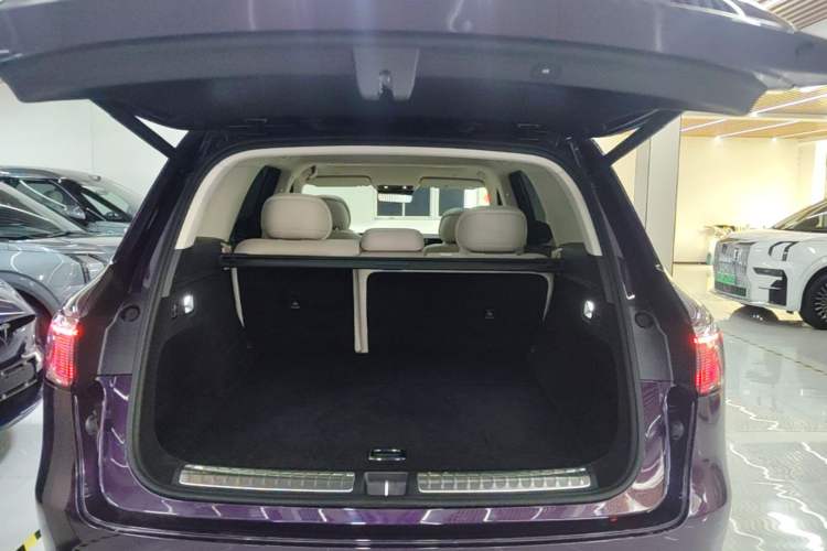 Used Hima AITO M8 2025 Model Pure Electric Max+ Five-Seat Long-Range Version Trunk